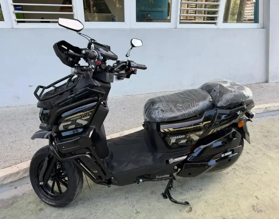 MOTO ELÉCTRICA YOAZAKY TANK 2026