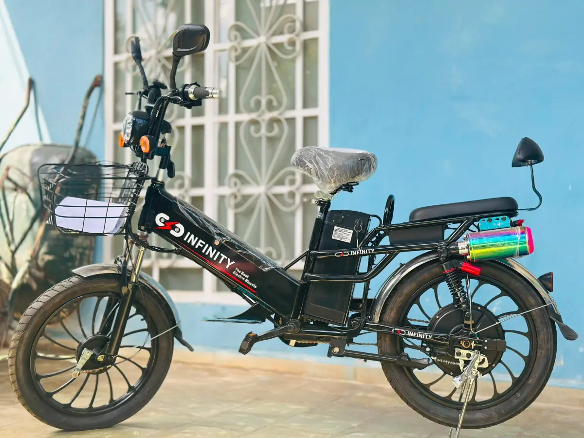 BICICLETA ELÉCTRICA MARCA INFINITY